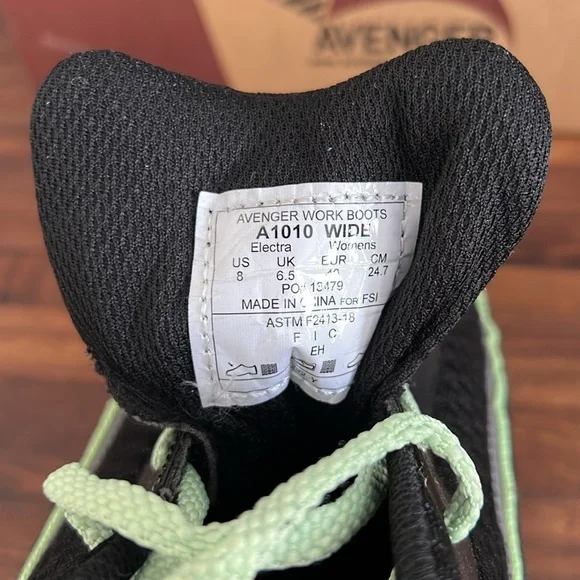 Avenger Black and Green Safety Toe Work Sneakers‎ Women’s 8 Wide - Picture 8 of 11
